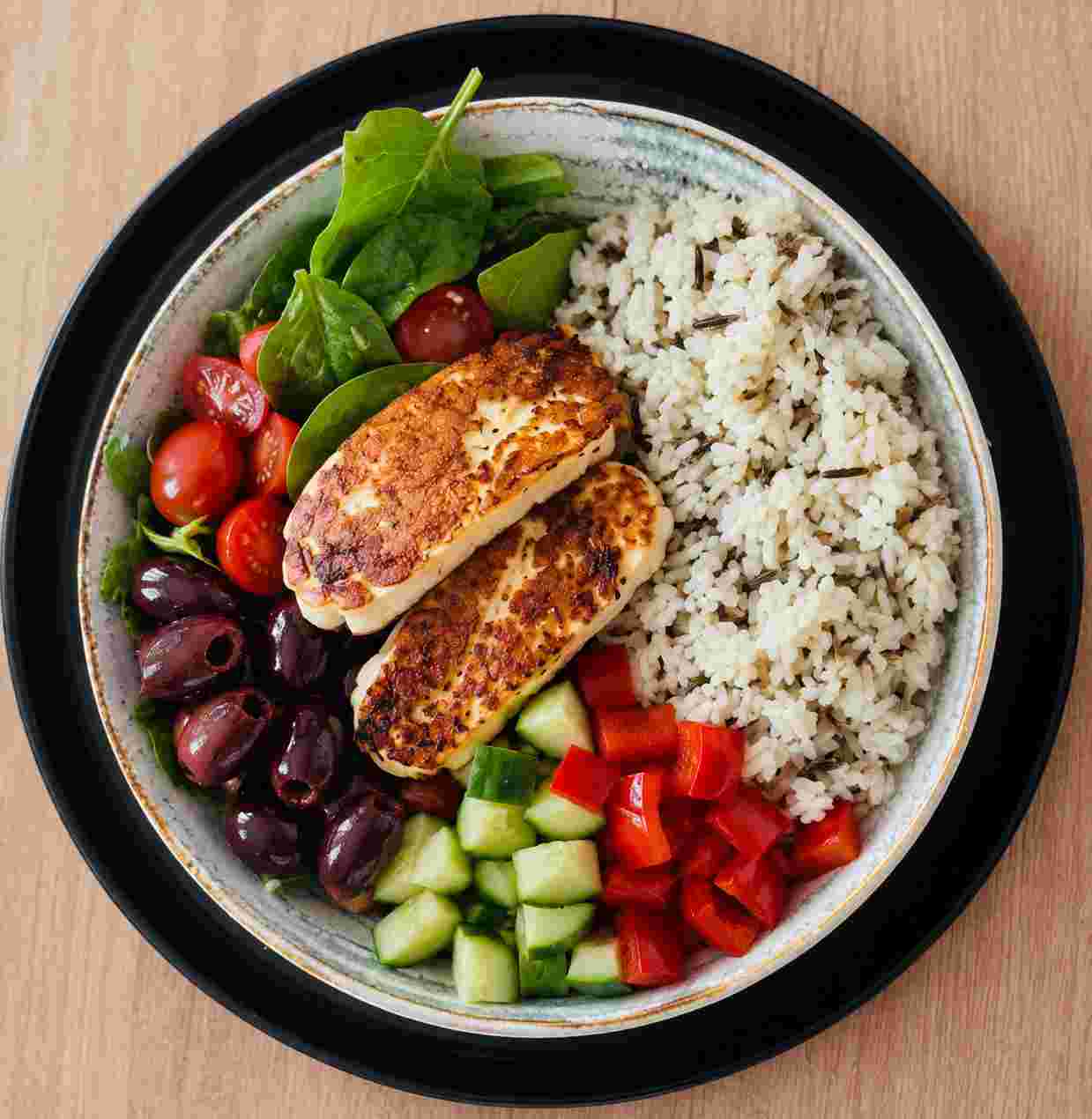 Bowl Mediteraneanul